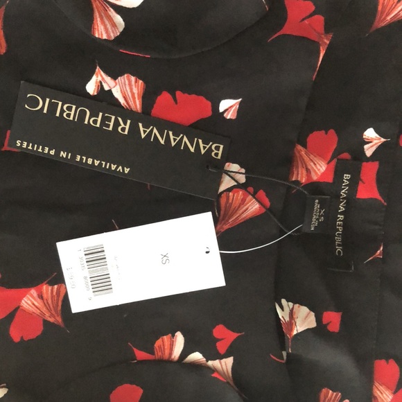 Banana Republic Top - Picture 4 of 6